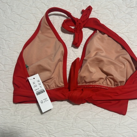 DD halter tie-back bikini top - Picture 6 of 6